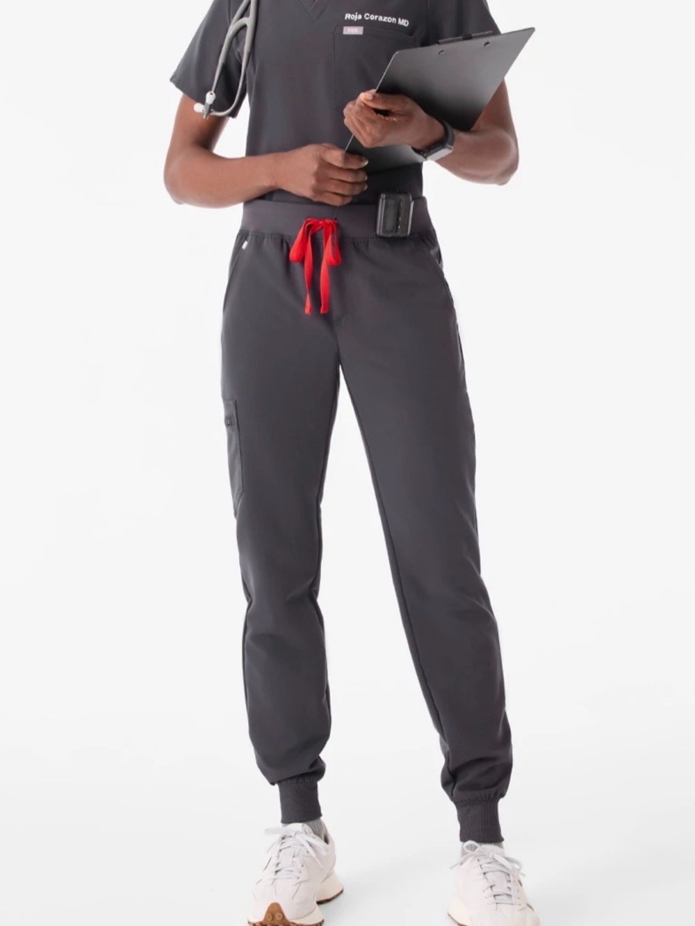Figs Women’s Zamora Jogger Scrub Pant, Charcoal, Large Petite